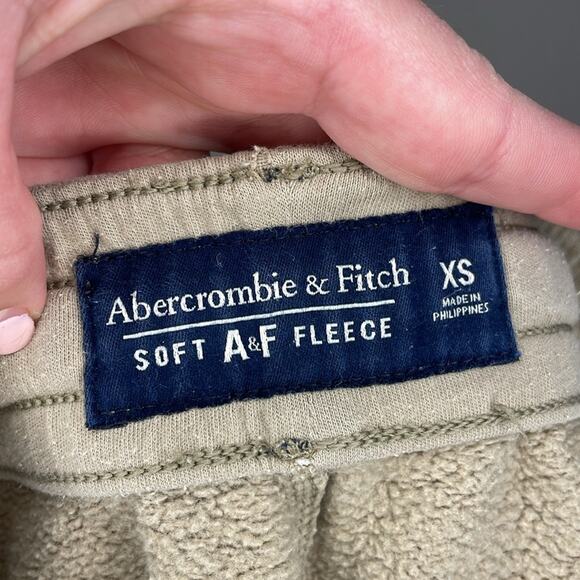 Abercrombie & Fitch Soft A&F Fleece Tan Neutral Pull On Shorts Women Size XS - Picture 5 of 6